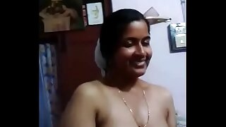 VID-20151218-PV0001-Kerala Thiruvananthapuram (IK) Malayalam 42 yrs old married beautiful, hot and sexy housewife aunty flushing with her 46 yrs old married husband sex porn video